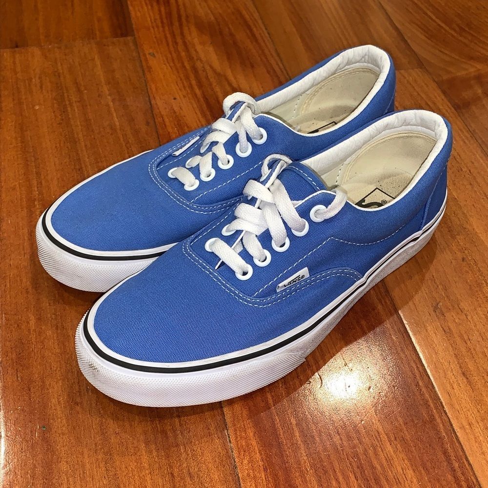 Vans Men's Vibrant Blue Lace-Up Sneakers size 7.5